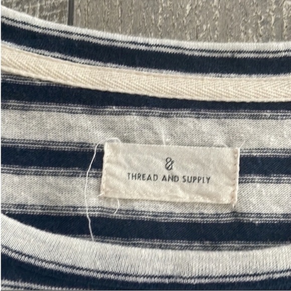 Thread & Supply Size Large Blue and White Striped Tie Front Top - Picture 4 of 6